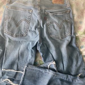 Levi hi waisted wedgie skinny Jeans